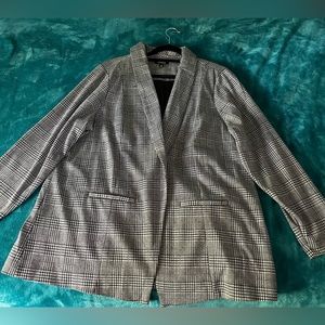 Torrid black and white plaid open front blazer.